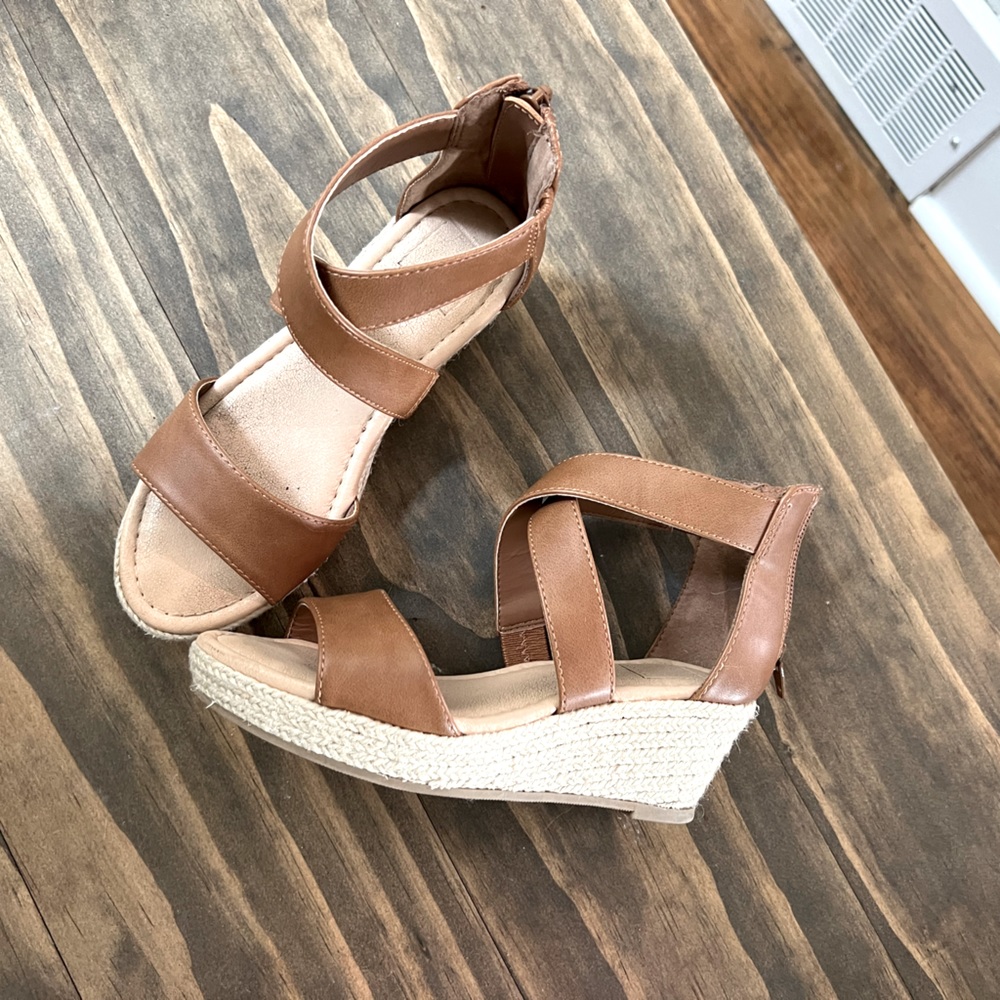 Wedge Sandals Girls Size 1